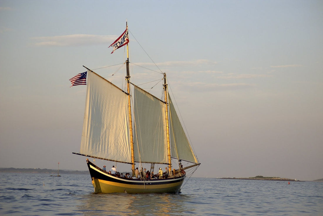 Sailing Salem!